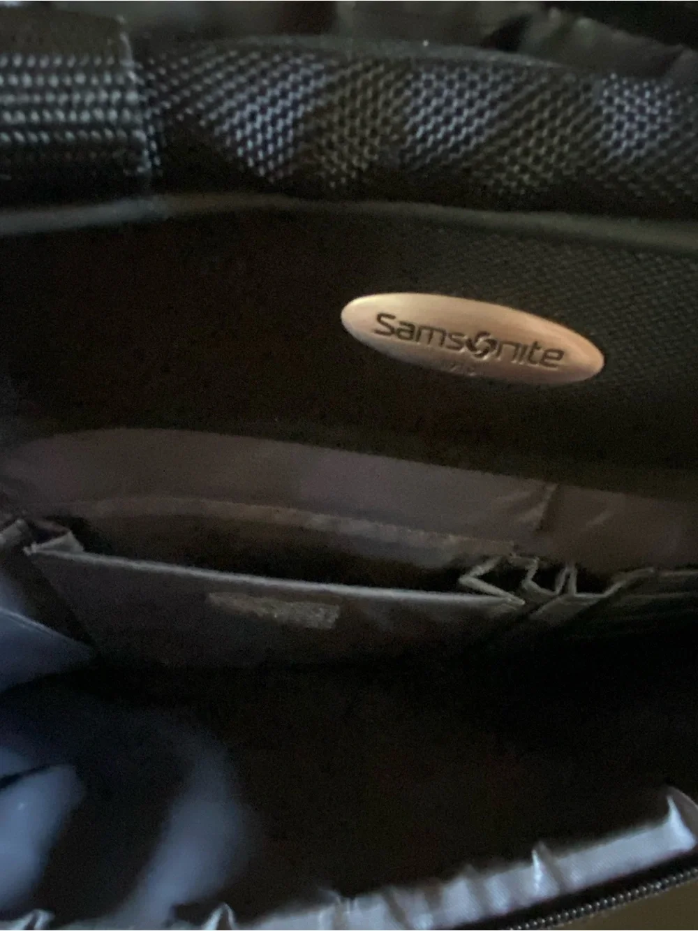 Samsonite Black Laptop Briefcase with Front Zip Pockets